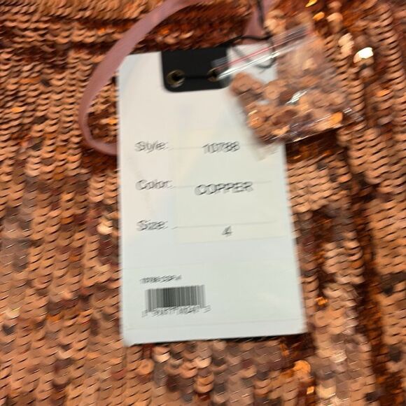 Mac Duggal 10788 One Sleeve High Slit Copper Sequin Gown NWT  $498 - Picture 9 of 9